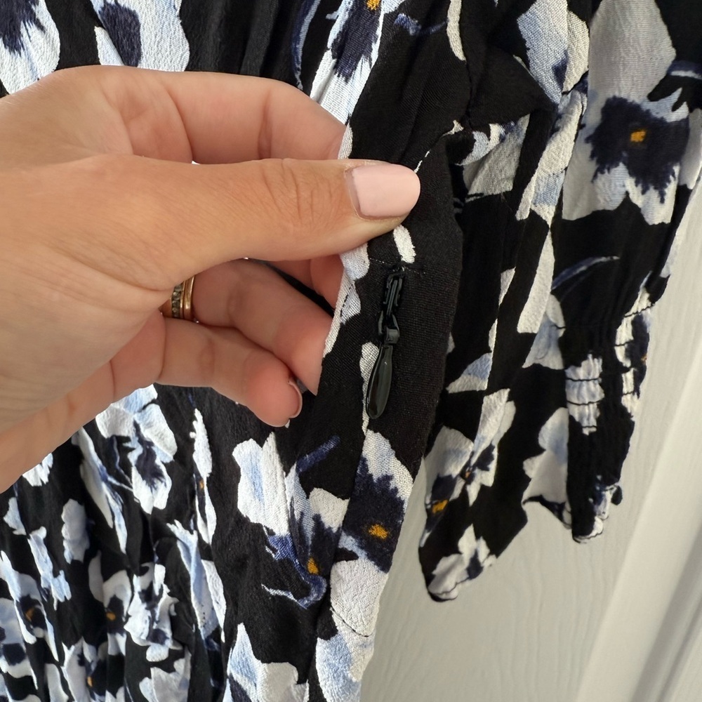 H&M Floral Black and White Dress - Picture 4 of 6